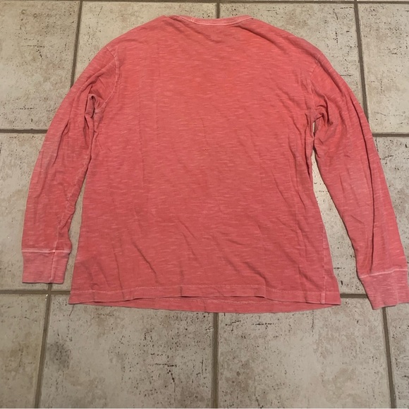 💙 Old Navy Brand Long Sleeve T-Shirt Garment-Dyed Pink With Truck Graphic -Small - Picture 7 of 7
